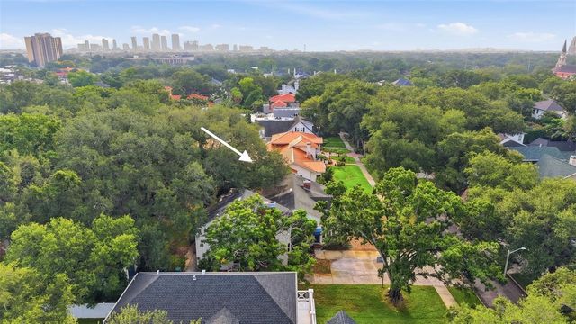 3123 W OAKLYN AVENUE, Tampa, FL 33609