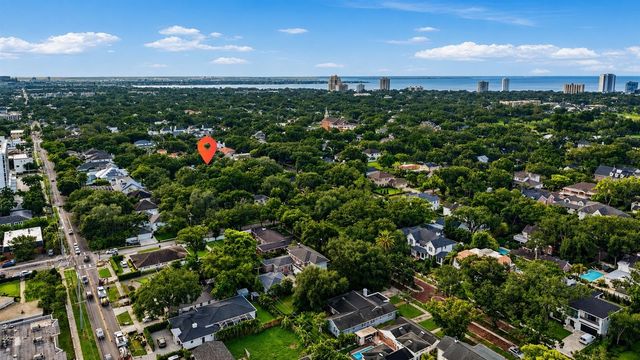 3123 W OAKLYN AVENUE, Tampa, FL 33609