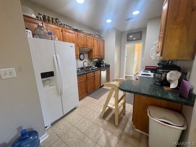 145 LILLY PAD Circle, Millbrook, AL 36054