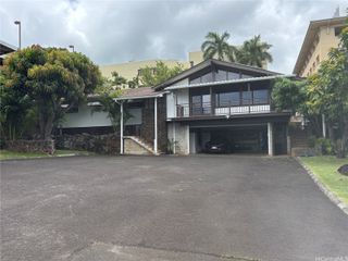 2208 Liliha Street B, Honolulu, HI 96817