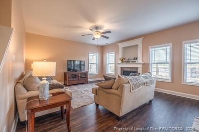 286 Peaceford Avenue, Raeford, NC 28376