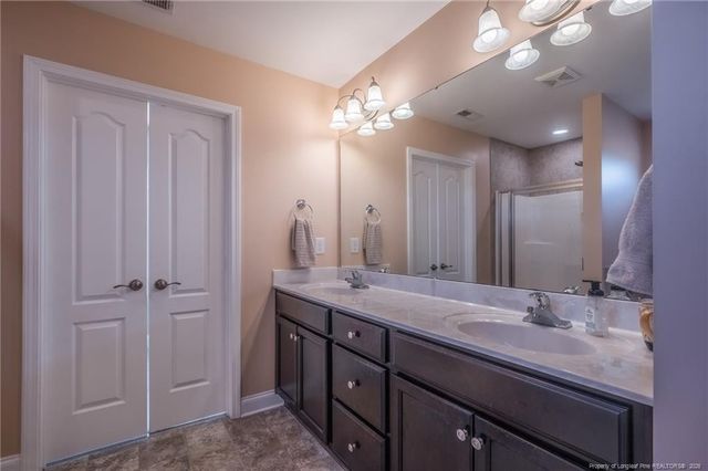 286 Peaceford Avenue, Raeford, NC 28376