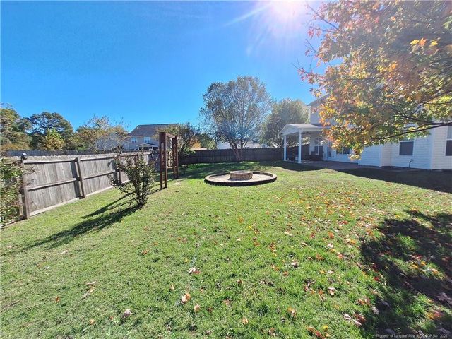 286 Peaceford Avenue, Raeford, NC 28376