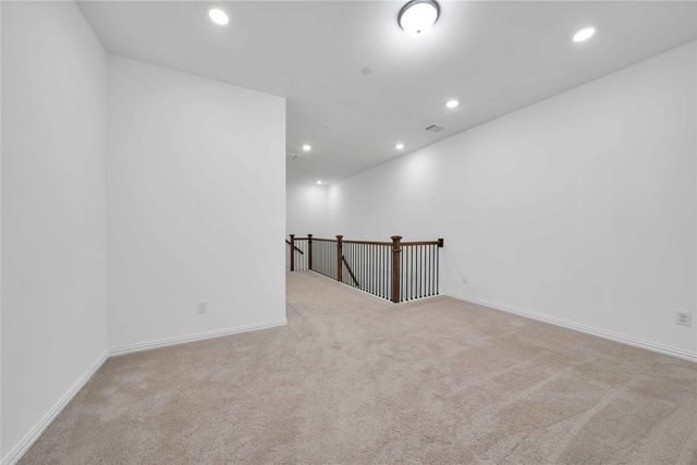 9916 Hennings Street, Irving, TX 75063