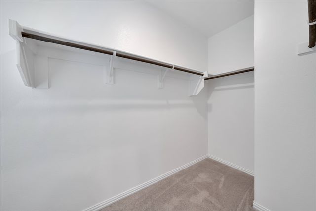 9916 Hennings Street, Irving, TX 75063