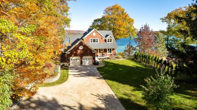 6019 Crystal Avenue, Beulah, MI 49617