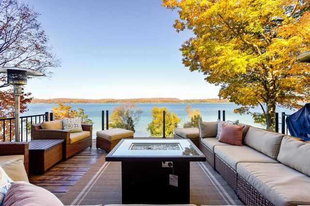 6019 Crystal Avenue, Beulah, MI 49617