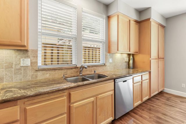 1746 Trinity Way, West Sacramento, CA 95691