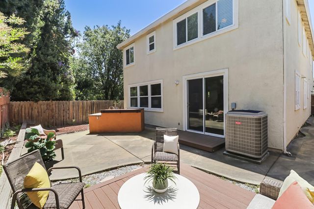 1746 Trinity Way, West Sacramento, CA 95691