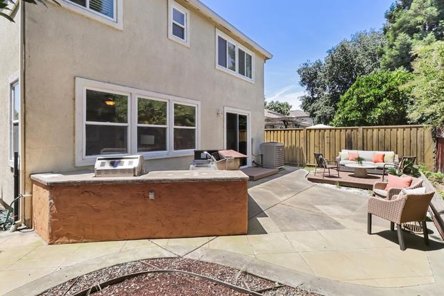 1746 Trinity Way, West Sacramento, CA 95691