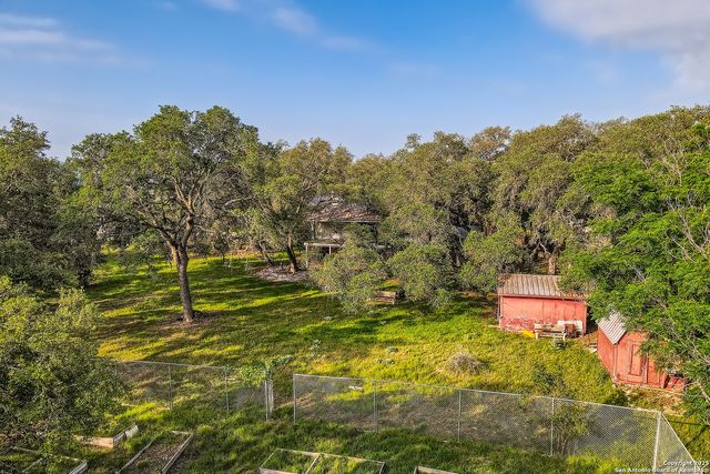 773 Lookout Dr, Canyon Lake, TX 78133