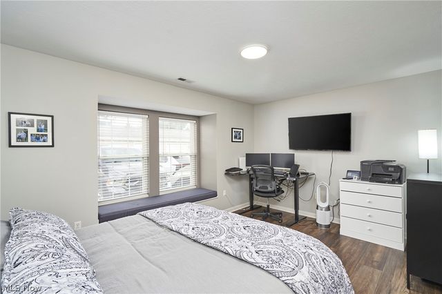 3324 Lenox Village Drive 121, Fairlawn, OH 44333