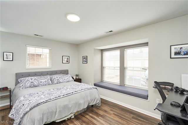 3324 Lenox Village Drive 121, Fairlawn, OH 44333