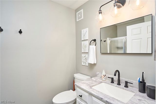3324 Lenox Village Drive 121, Fairlawn, OH 44333