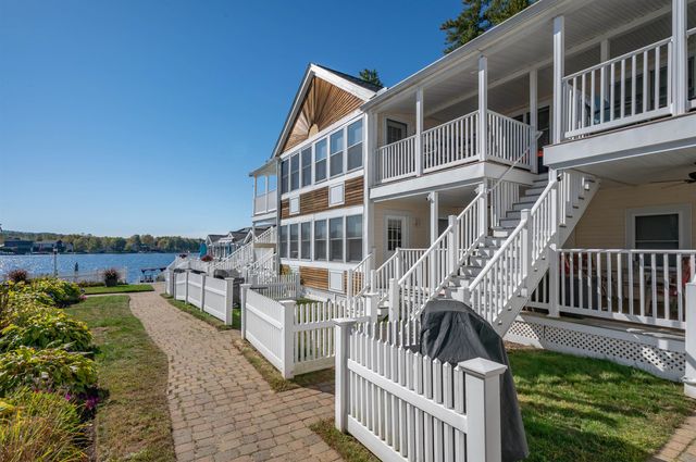 16 Hill Rd Unit 8, Tilton, NH 03276