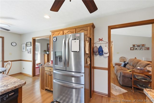 3512 Gander Drive, Jeffersonville, IN 47130