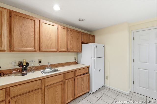 3512 Gander Drive, Jeffersonville, IN 47130