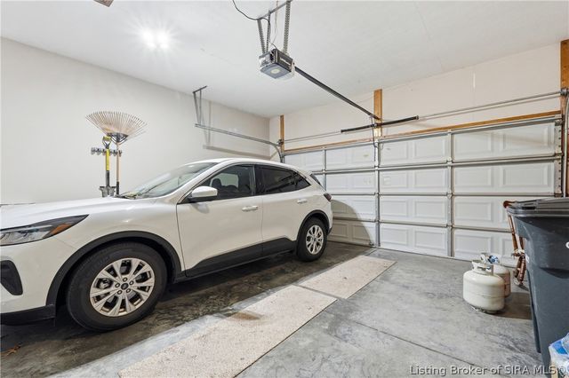 3512 Gander Drive, Jeffersonville, IN 47130