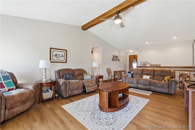 3512 Gander Drive, Jeffersonville, IN 47130