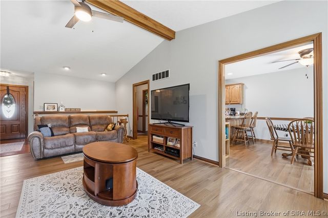 3512 Gander Drive, Jeffersonville, IN 47130