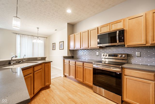16034 Marsala Drive, Fishers, IN 46037