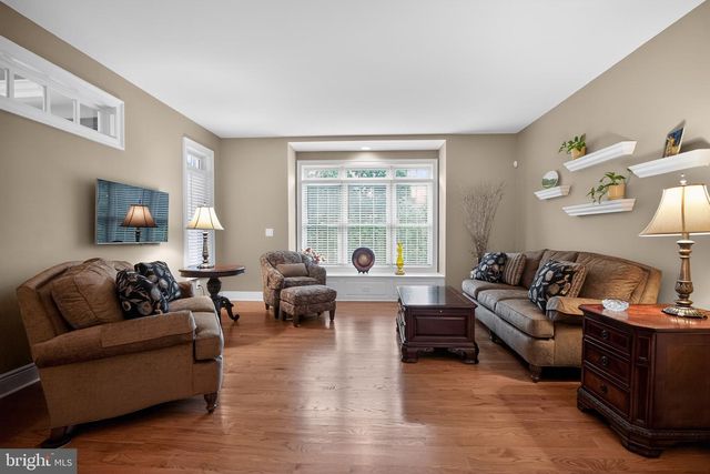 1031 COATES RD, Jenkintown, PA 19046