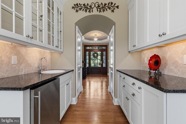 1031 COATES RD, Jenkintown, PA 19046