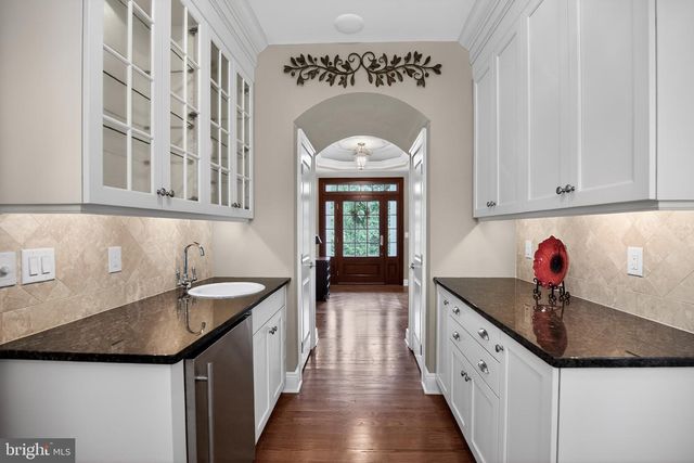 1031 COATES RD, Jenkintown, PA 19046