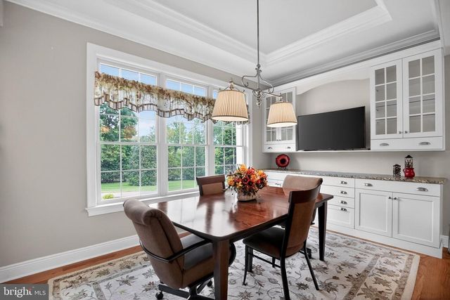 1031 COATES RD, Jenkintown, PA 19046