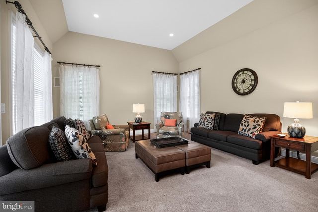1031 COATES RD, Jenkintown, PA 19046