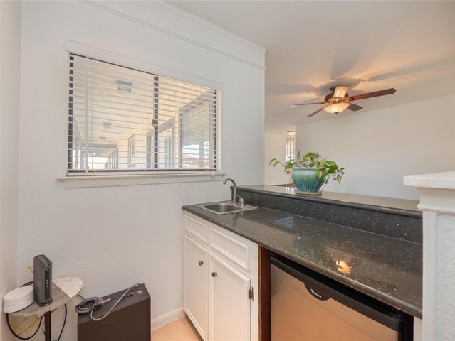 1822 Rowe LOOP, Pflugerville, TX 78660