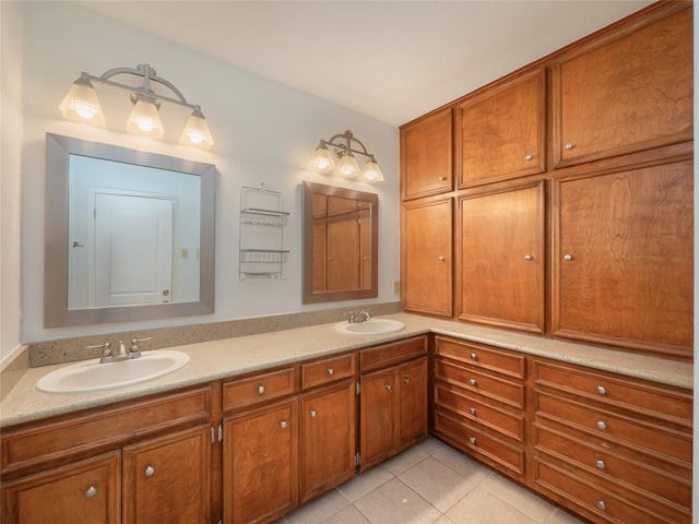 1822 Rowe LOOP, Pflugerville, TX 78660