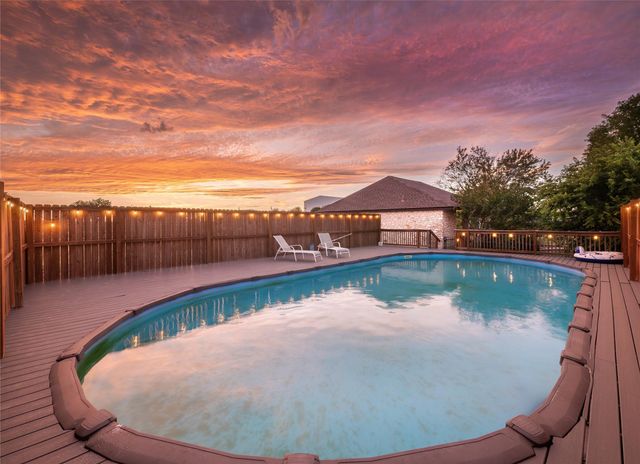 1822 Rowe LOOP, Pflugerville, TX 78660