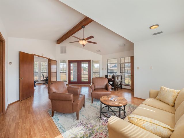 1822 Rowe LOOP, Pflugerville, TX 78660