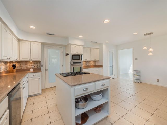 1822 Rowe LOOP, Pflugerville, TX 78660