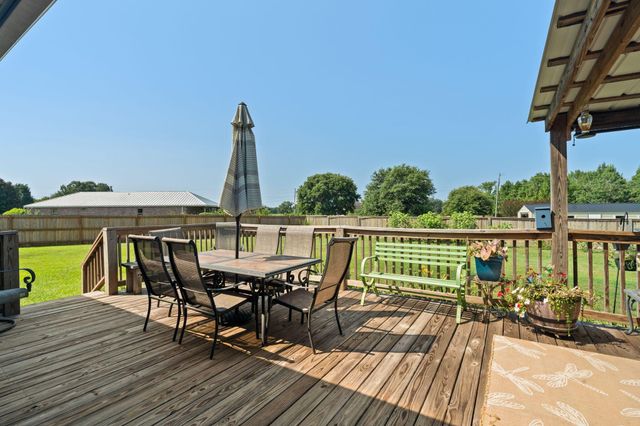 215 Nobles, Sumrall, MS 39482
