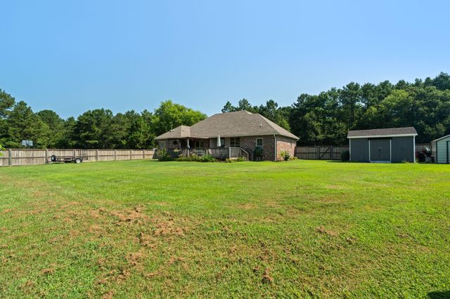 215 Nobles, Sumrall, MS 39482