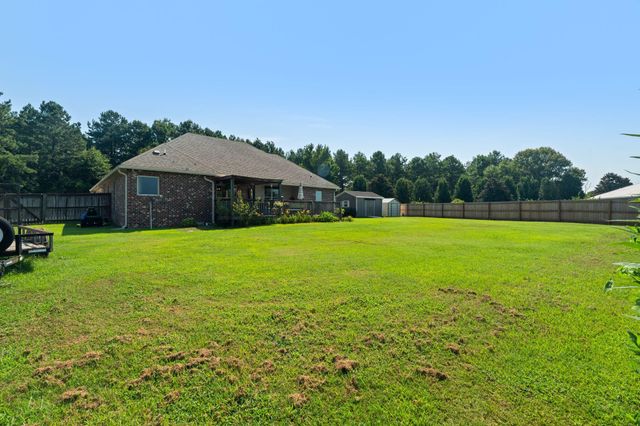 215 Nobles, Sumrall, MS 39482