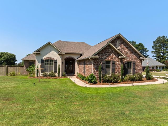 215 Nobles, Sumrall, MS 39482