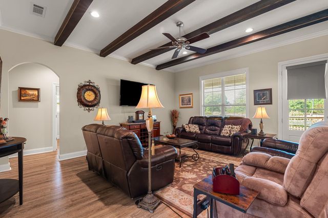 215 Nobles, Sumrall, MS 39482