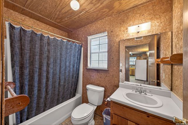 15 Cedar Lane, Concan, TX 78838