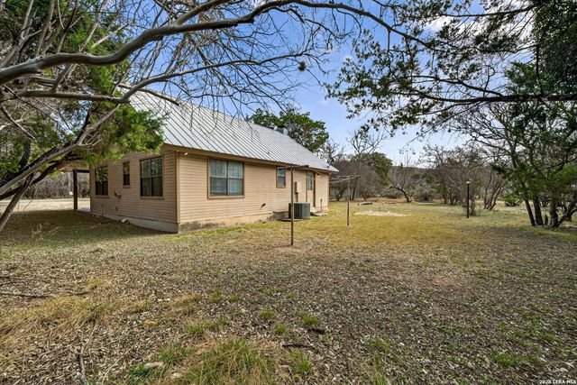 15 Cedar Lane, Concan, TX 78838