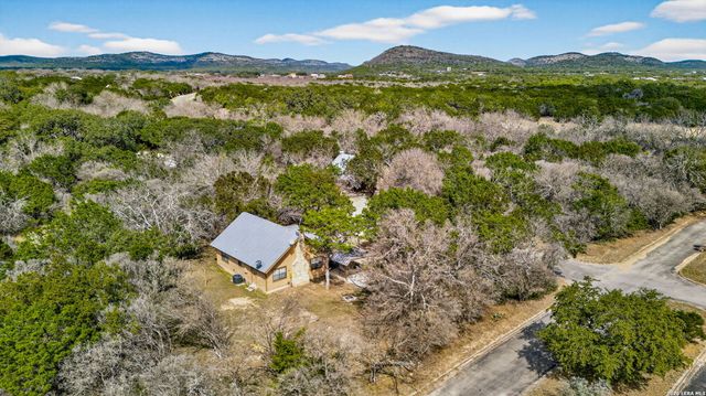 15 Cedar Lane, Concan, TX 78838