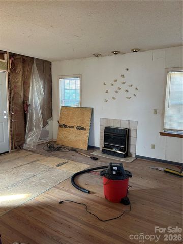 16 Mallory Lane, Arden, NC 28704