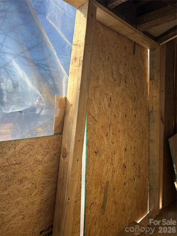 16 Mallory Lane, Arden, NC 28704