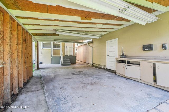 4774 LEXINGTON Avenue, Jacksonville, FL 32210