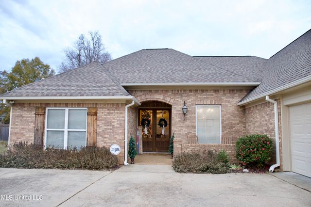 628 Boxwood Place, Madison, MS 39110