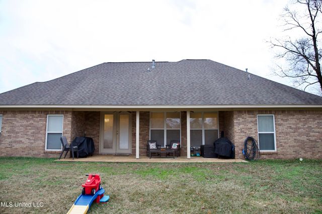 628 Boxwood Place, Madison, MS 39110
