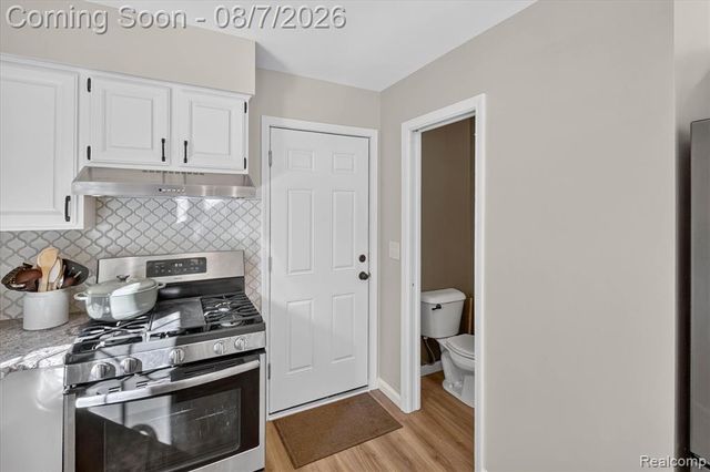 12232 Dentonview Drive, Fenton, MI 48430
