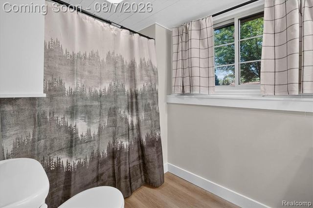 12232 Dentonview Drive, Fenton, MI 48430